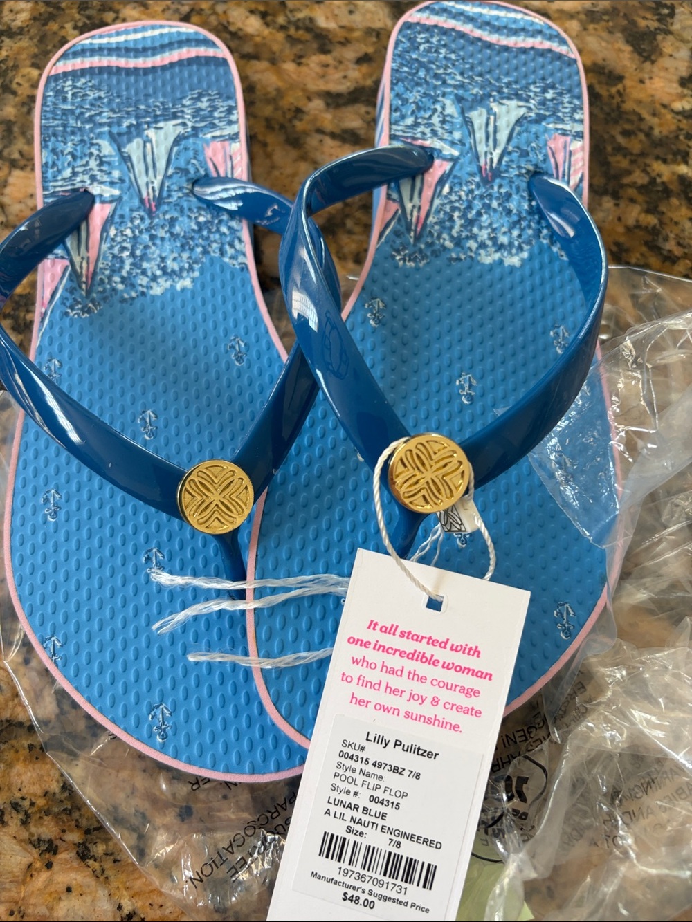NWT- Lilly Pulitzer Lunar Blue and Pink Logo Flip Flops size 7/8